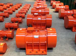 振動(dòng)電機準備發(fā)貨