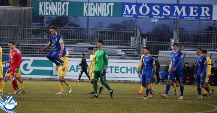 坐穩主力？劉邵子洋連續第4場(chǎng)首發(fā)，SV霍恩1-1戰平斯特利費寧