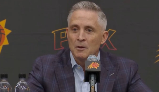 隊記：太陽(yáng)新GM承認自己晉升是靠關(guān)系 沒(méi)有NBA履歷&總經(jīng)理經(jīng)驗