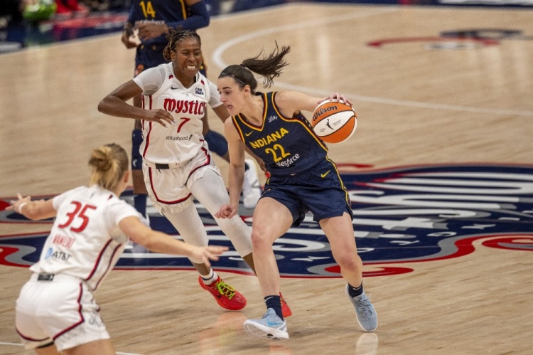 周三競彩籃球焦點(diǎn)：克拉克遭遇傷病 神秘人盼終結連敗