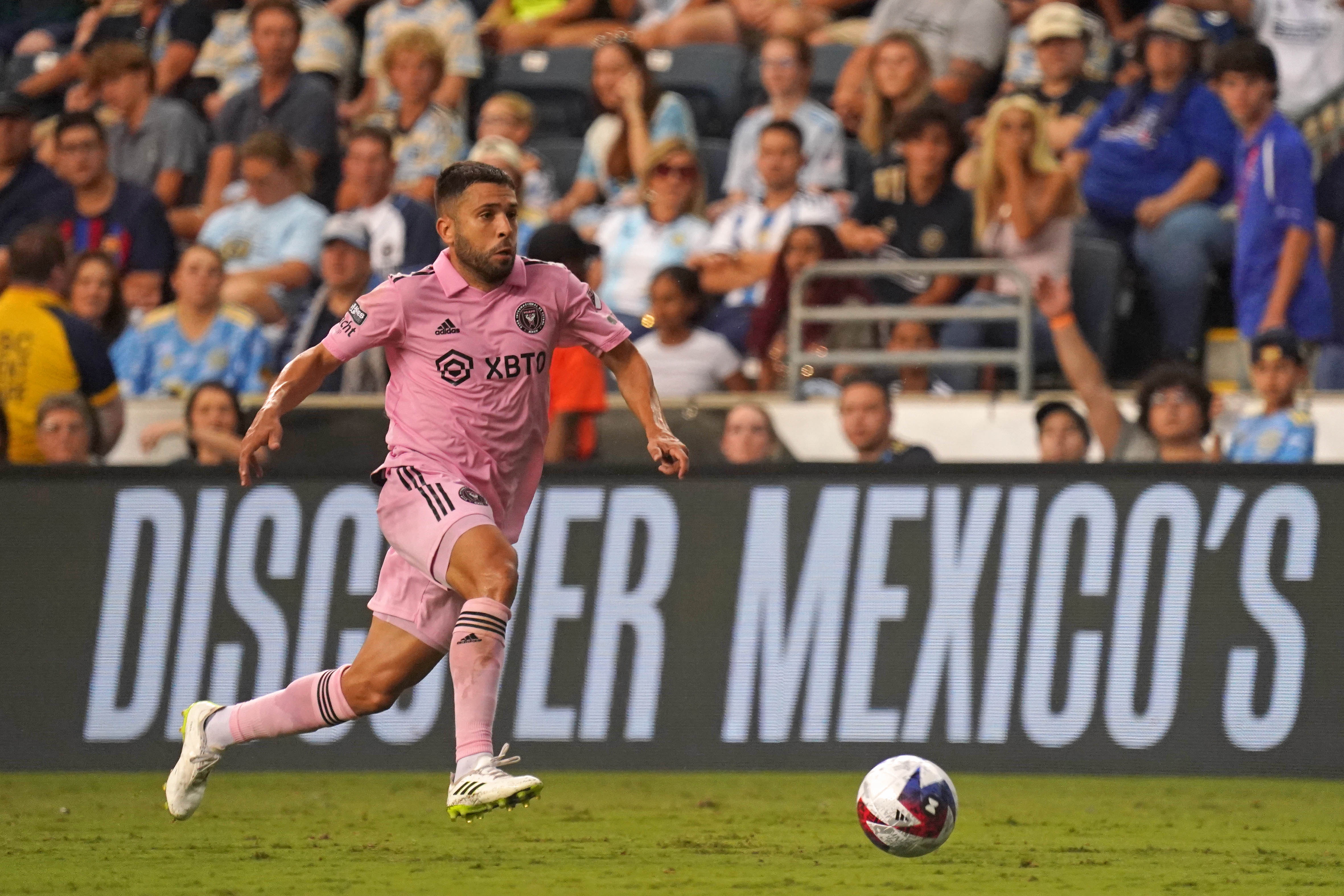 馬斯切拉諾：阿爾巴等3名后衛缺戰哥倫布機員