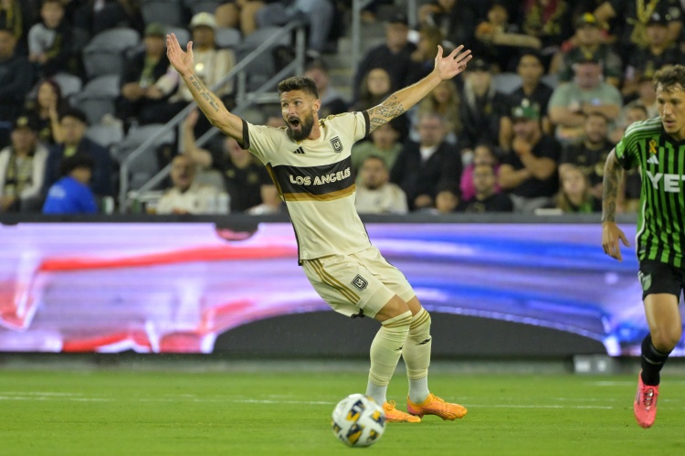 吉魯：我還沒(méi)踢過(guò)世俱杯，若能與老東家切爾西交手會(huì )很不錯