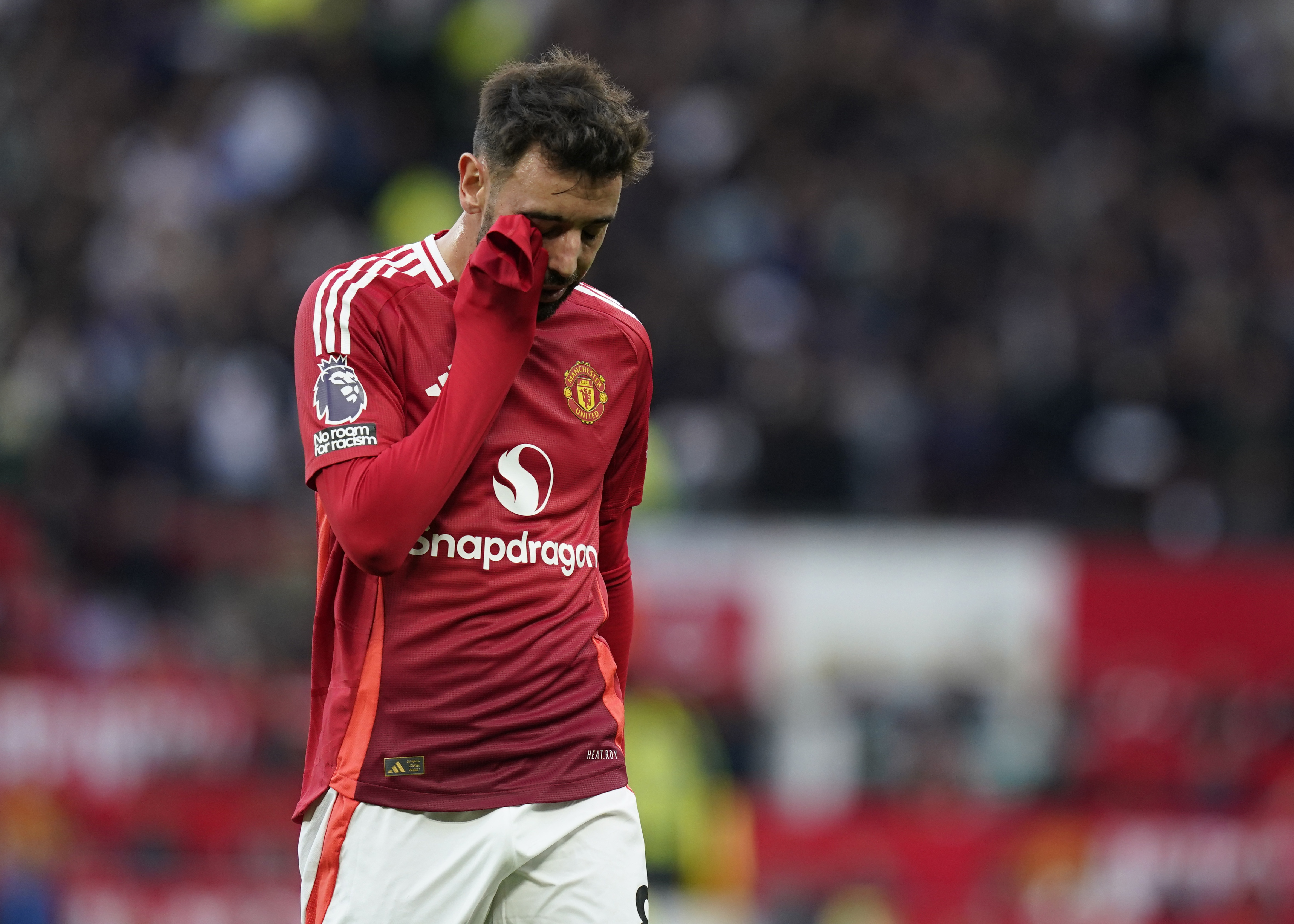 郵報：利雅得新月給B費一周時(shí)間考慮，若答應就1億英鎊向曼聯(lián)報價(jià)