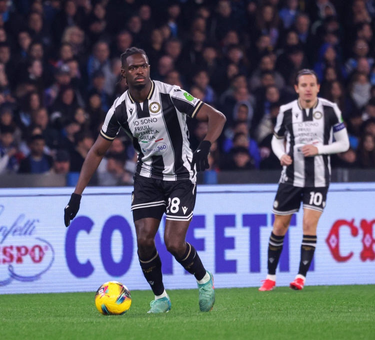 記者：那不勒斯羅馬國米有意索萊，烏迪內斯為其標價(jià)近3000萬(wàn)歐元