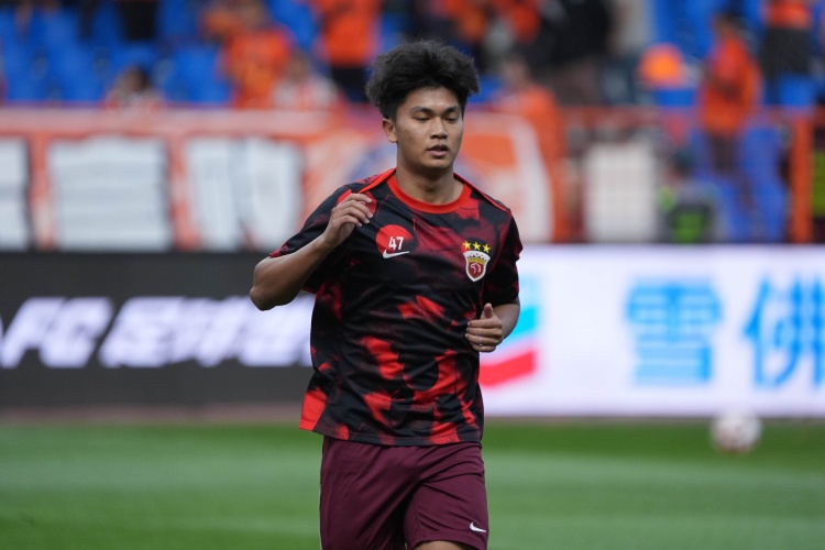 東體：蒯紀聞李新翔中超得到的鍛煉價(jià)值明顯，在全運預賽降維打擊