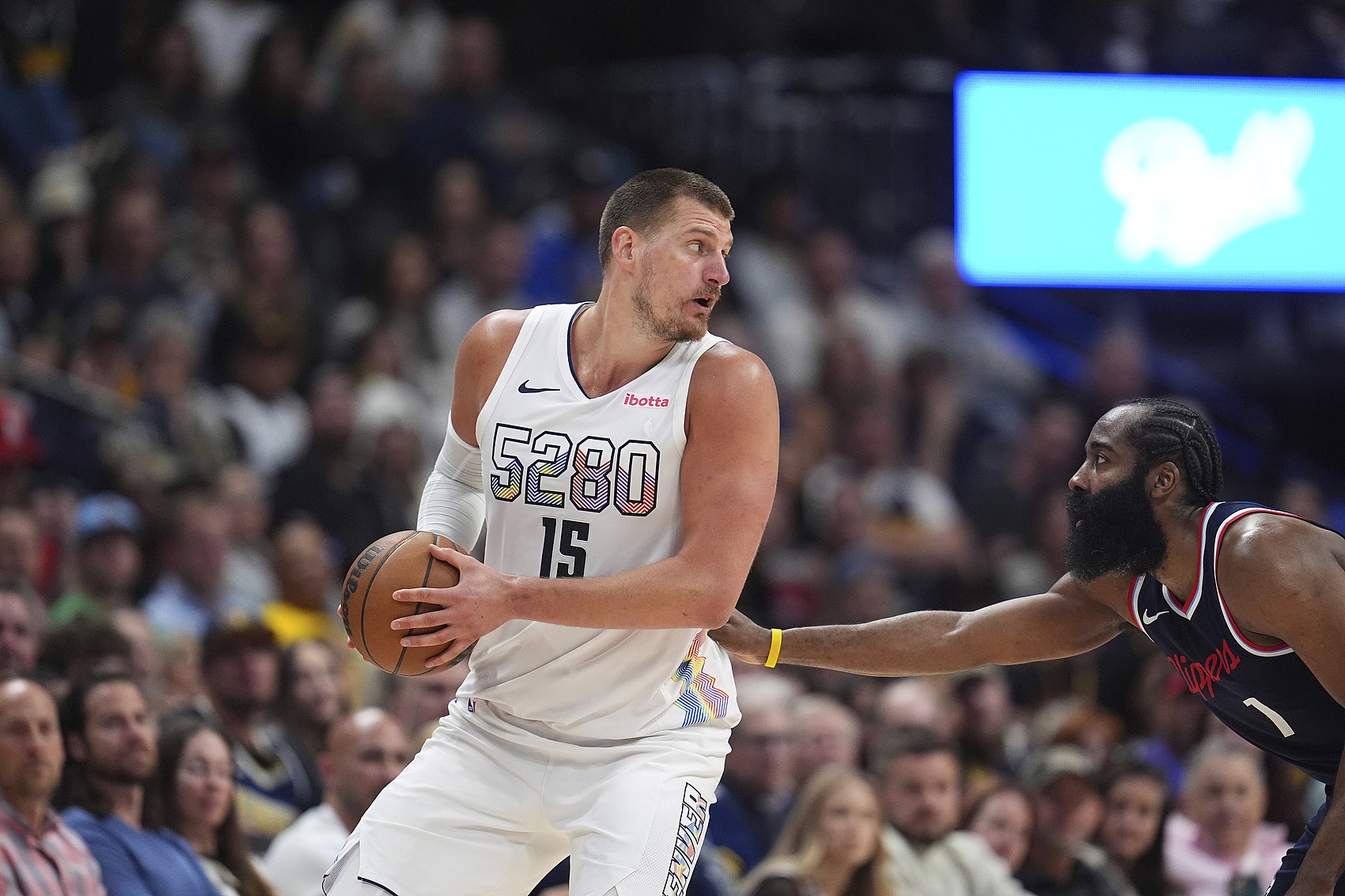 雷霆4-1晉級！美媒：掘金曾將雷霆逼進(jìn)搶七 快船曾將掘金逼進(jìn)搶七