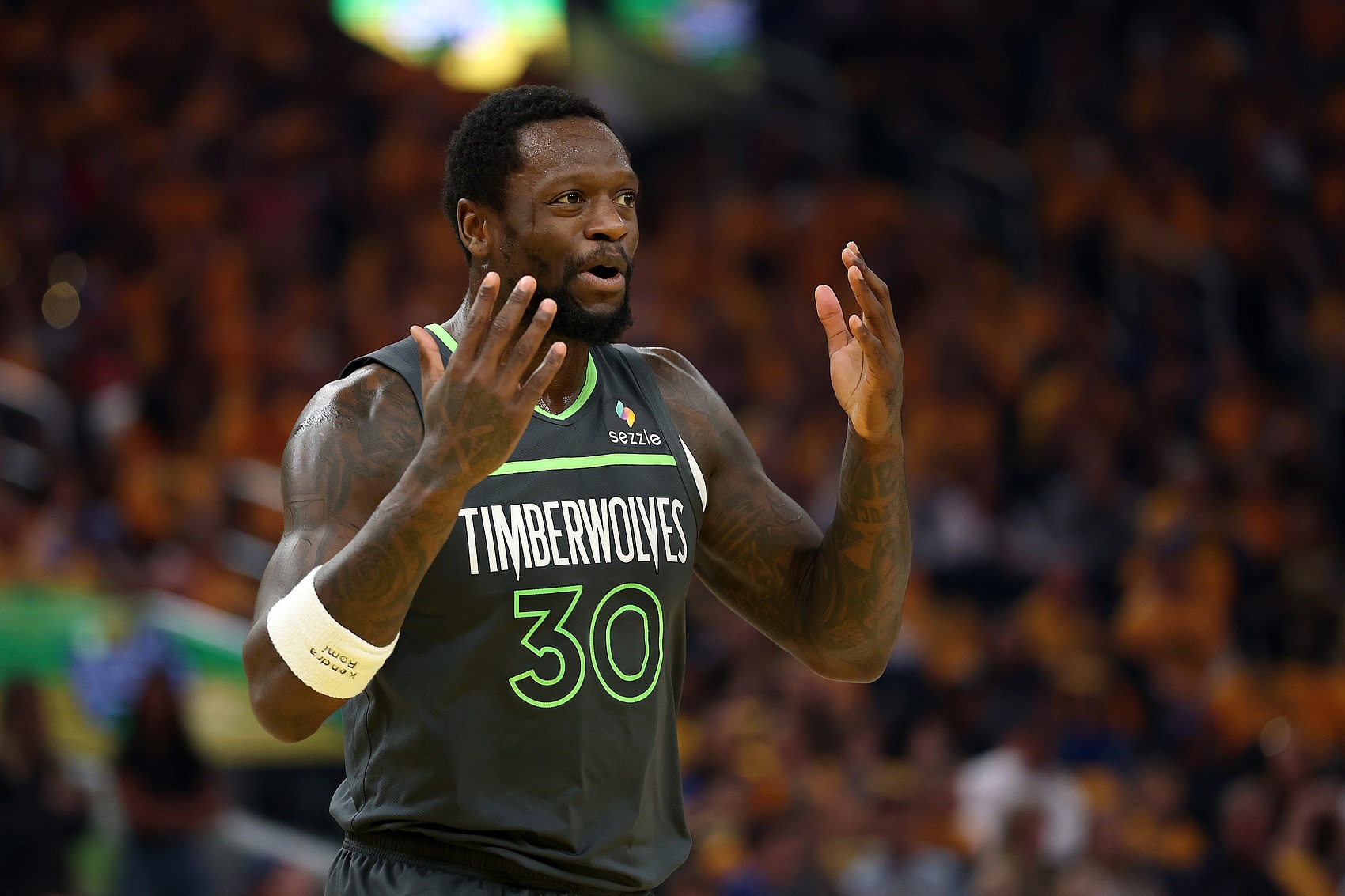 蒂格：蘭德?tīng)枦](méi)控球&就會(huì )沖撞 西卡則是大前鋒里的亞歷山大