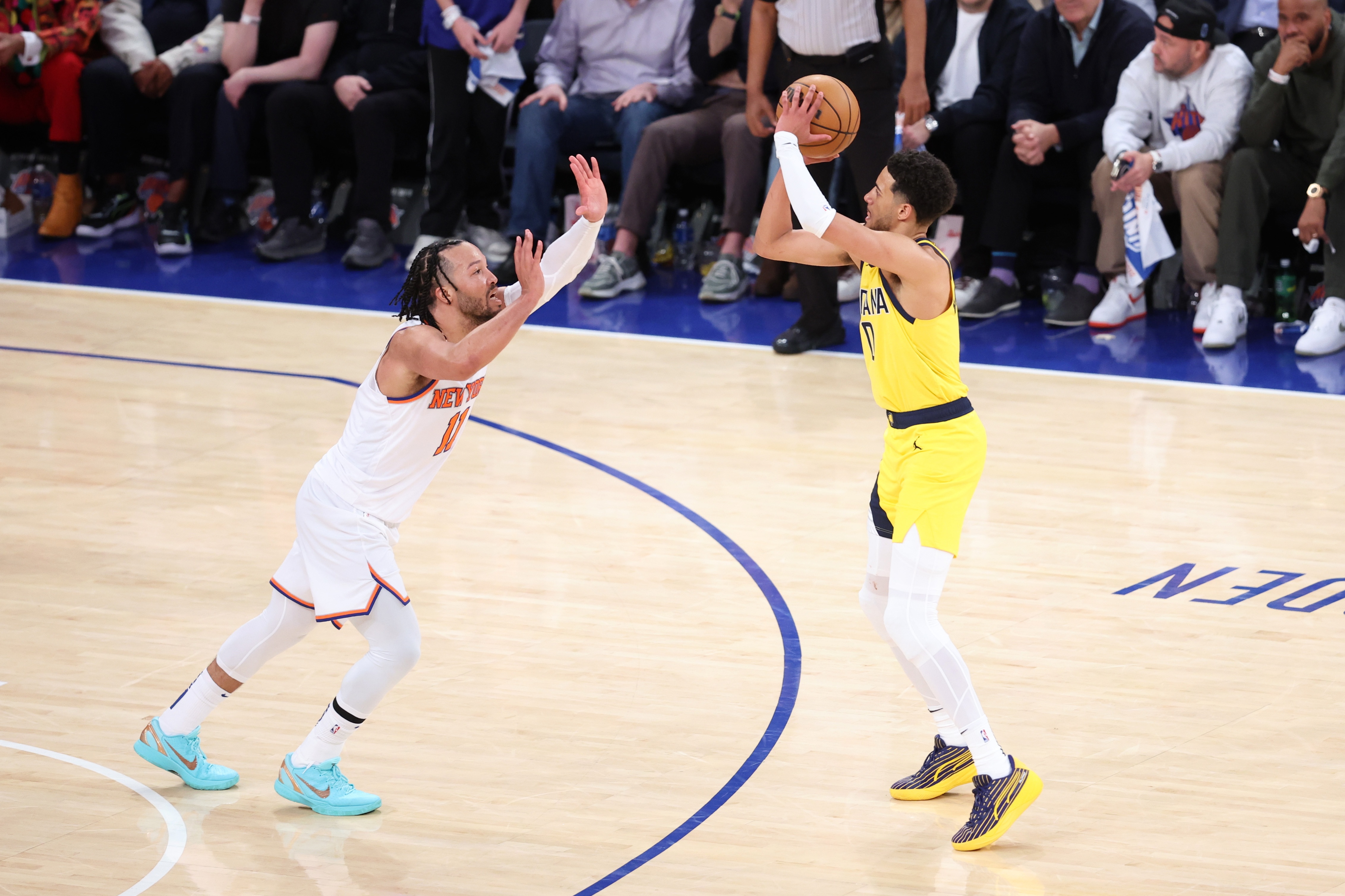 NBA彩經(jīng)：找回進(jìn)攻感覺(jué) 步行者主場(chǎng)拿下尼克斯獲賽點(diǎn)