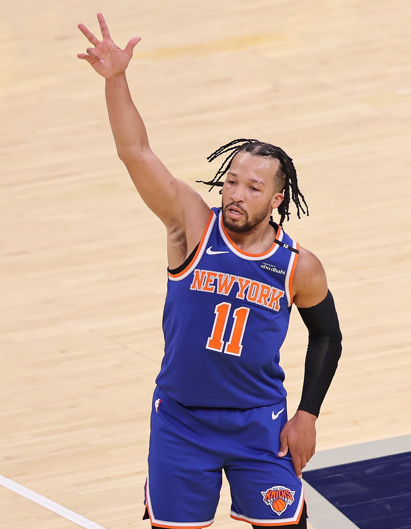 布倫森單年季后賽10次30+進(jìn)后衛眾神殿！比肩喬丹科比庫里AI等人