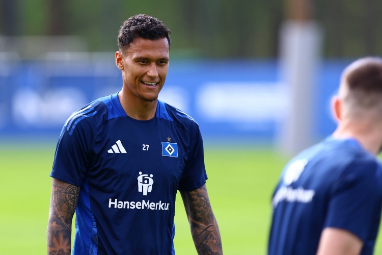 德天空：萊比錫考慮引進(jìn)漢堡前鋒塞爾克，目前雙方已進(jìn)行多次會(huì )談