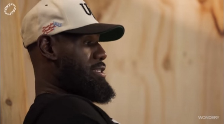 詹姆斯：16年總決賽在客場(chǎng)贏(yíng)下G5后 我就感覺(jué)到了那股氣勢??