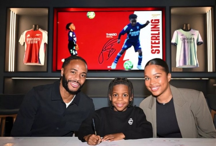 鏡報：斯特林之子蒂亞戈加盟阿森納青訓營(yíng)，將效力槍手U9