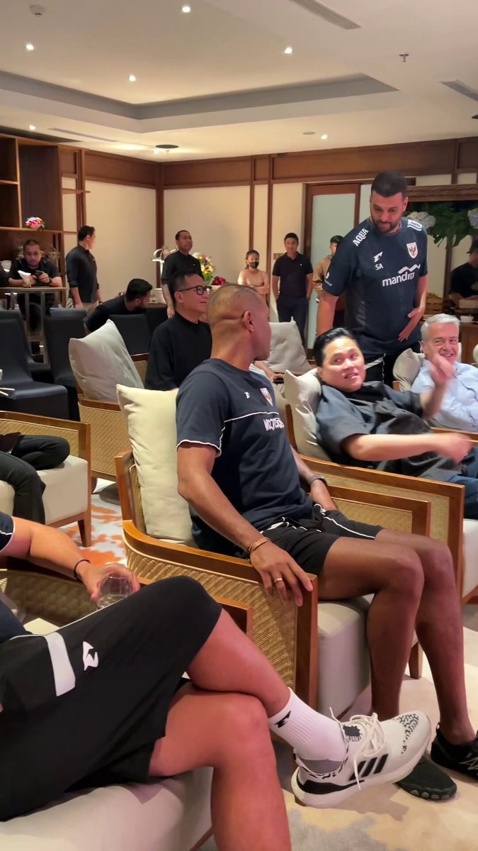 印尼全隊觀(guān)看歐冠決賽，托希爾：國米下賽季將以更強大的姿態(tài)回歸