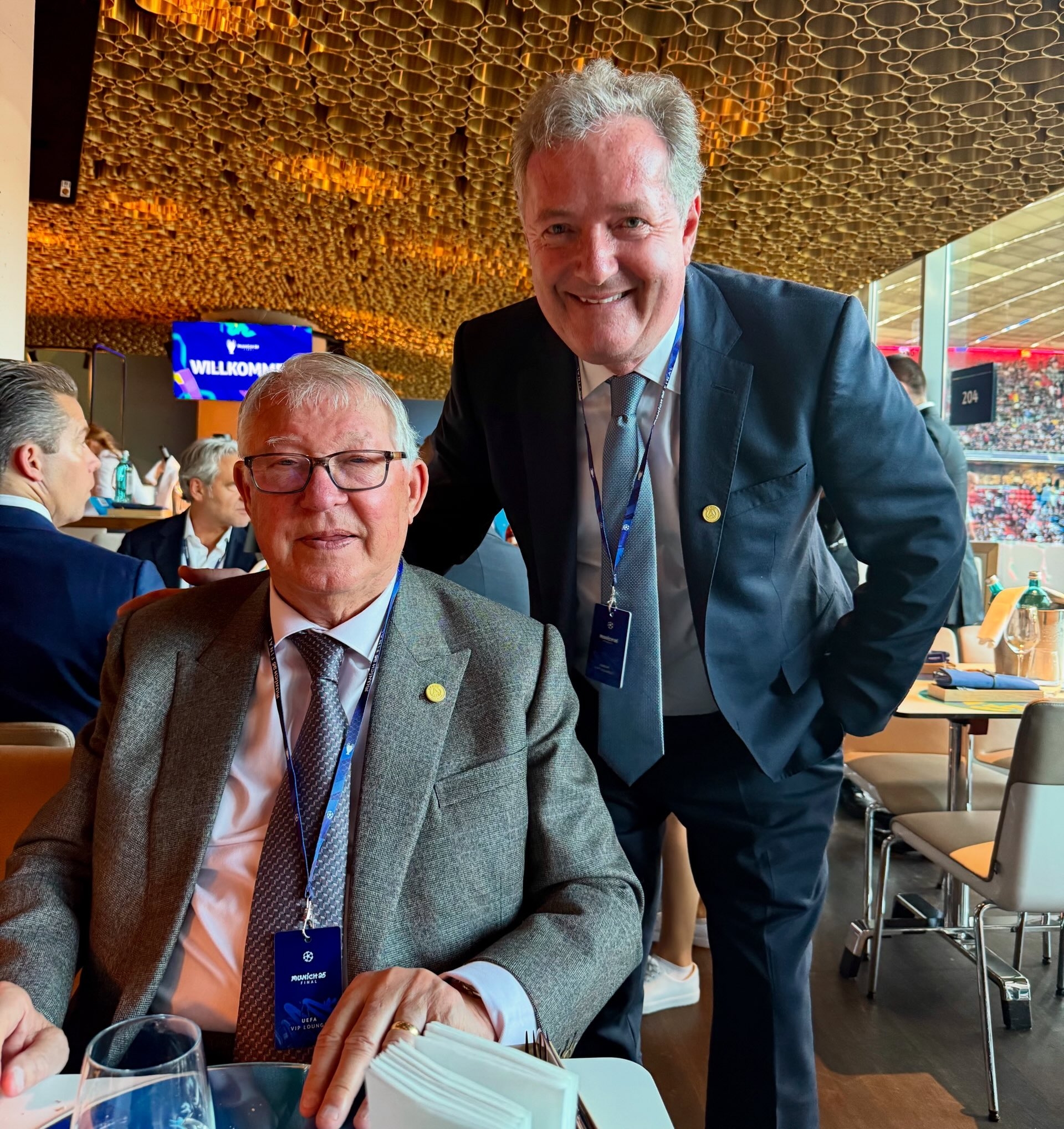 摩根歐冠決賽遇弗格森：俱樂(lè )部是對手，但我認為他是教練界的??