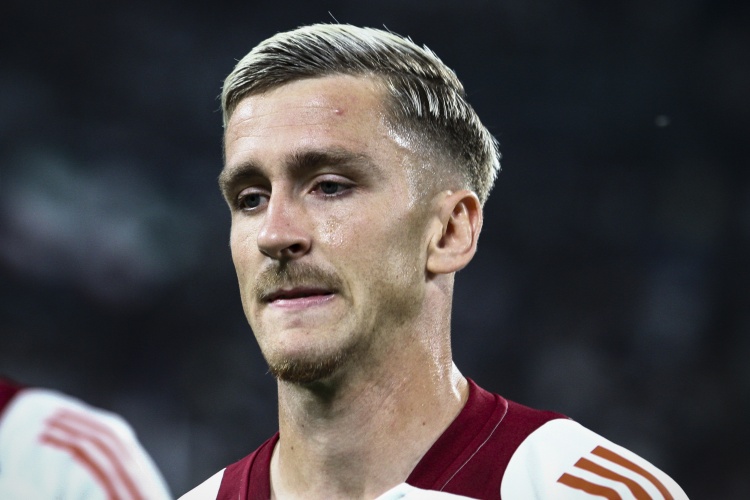 斯基拉：阿萊格里欣賞薩勒馬科爾斯的球技，球員仍有機會(huì )留在米蘭