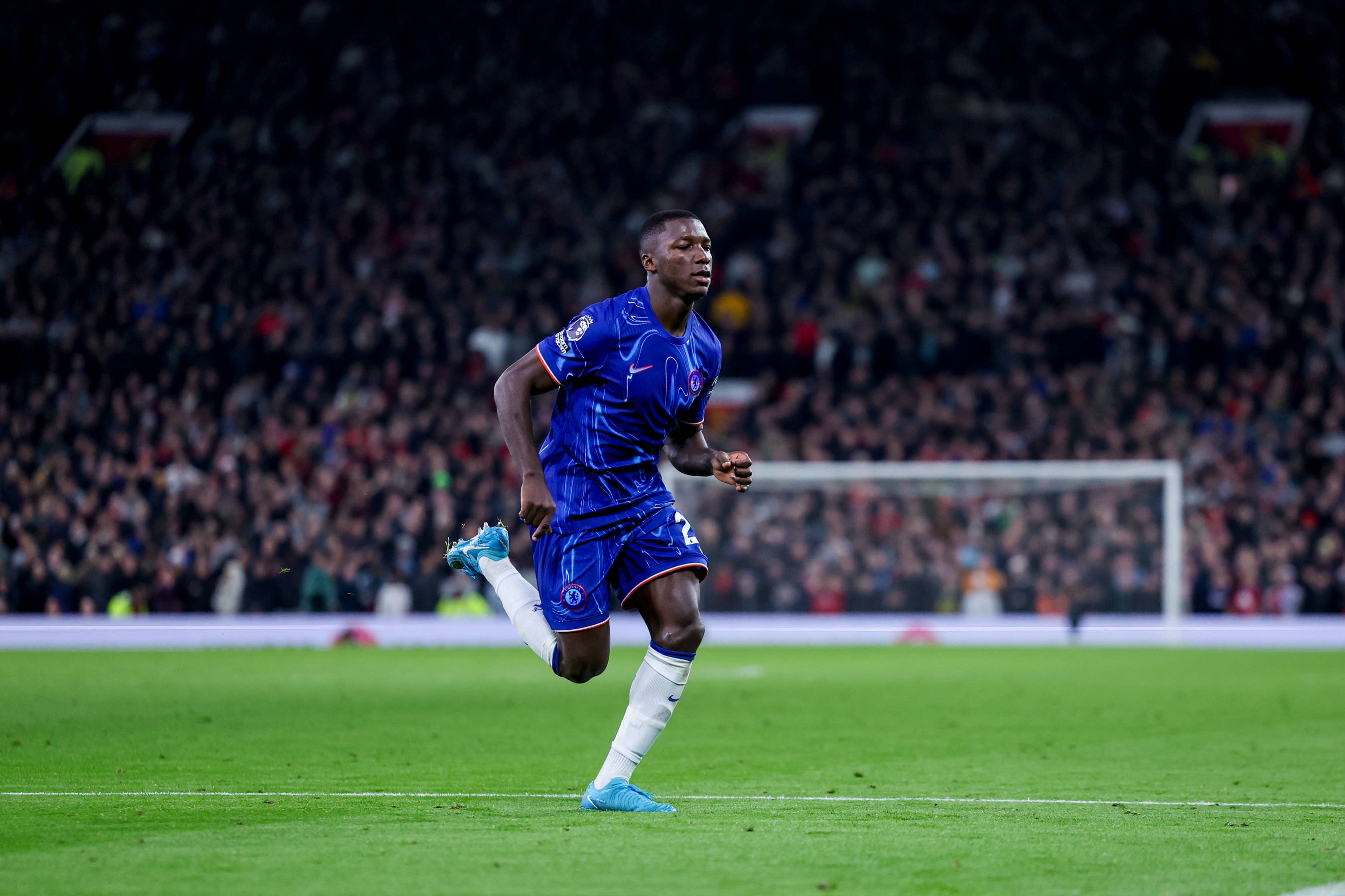 羅馬諾：切爾西準備為凱塞多提供新合同，續約談判將很快開(kāi)始