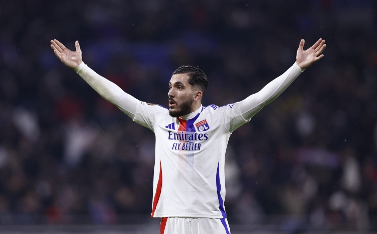 記者：曼城領(lǐng)跑切爾基爭奪戰，里昂要價(jià)至少3000萬(wàn)歐