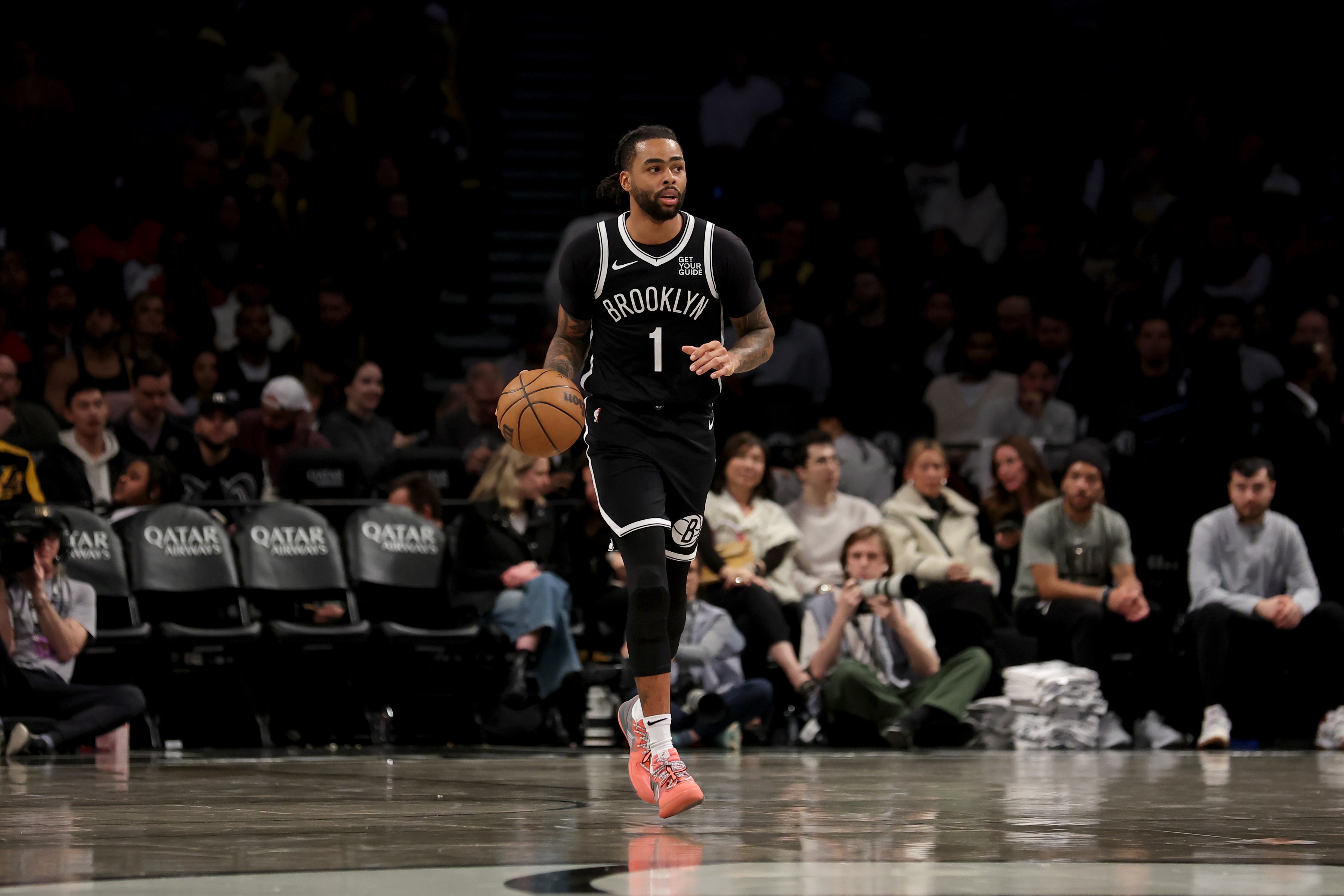 拉塞爾：想成為職業(yè)球員 那你得一天在吃喝拉撒時(shí)也滿(mǎn)腦子想籃球