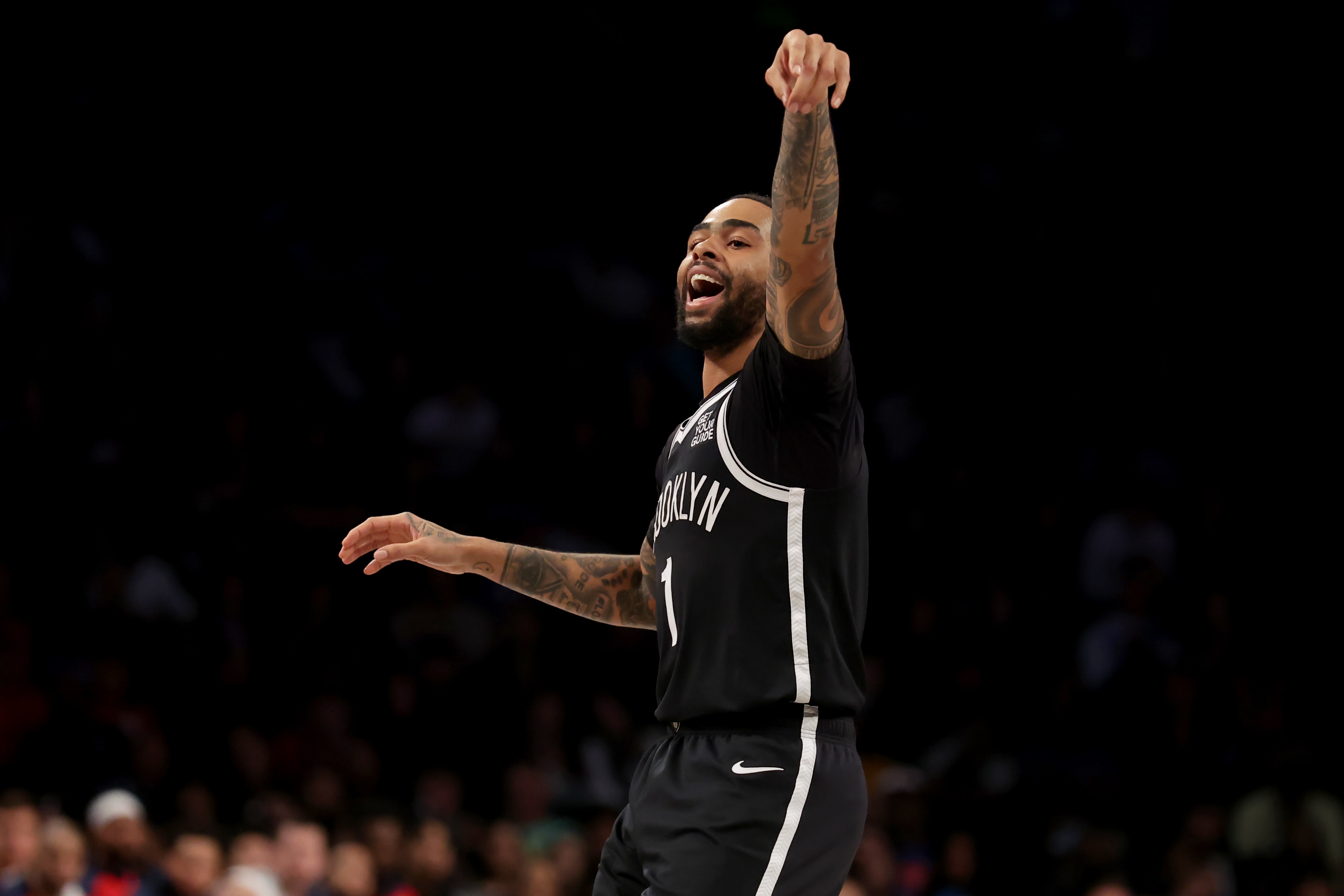 拉塞爾：傳球是正確的打球方式 空位隊友沒(méi)接到傳球時(shí)會(huì )生氣