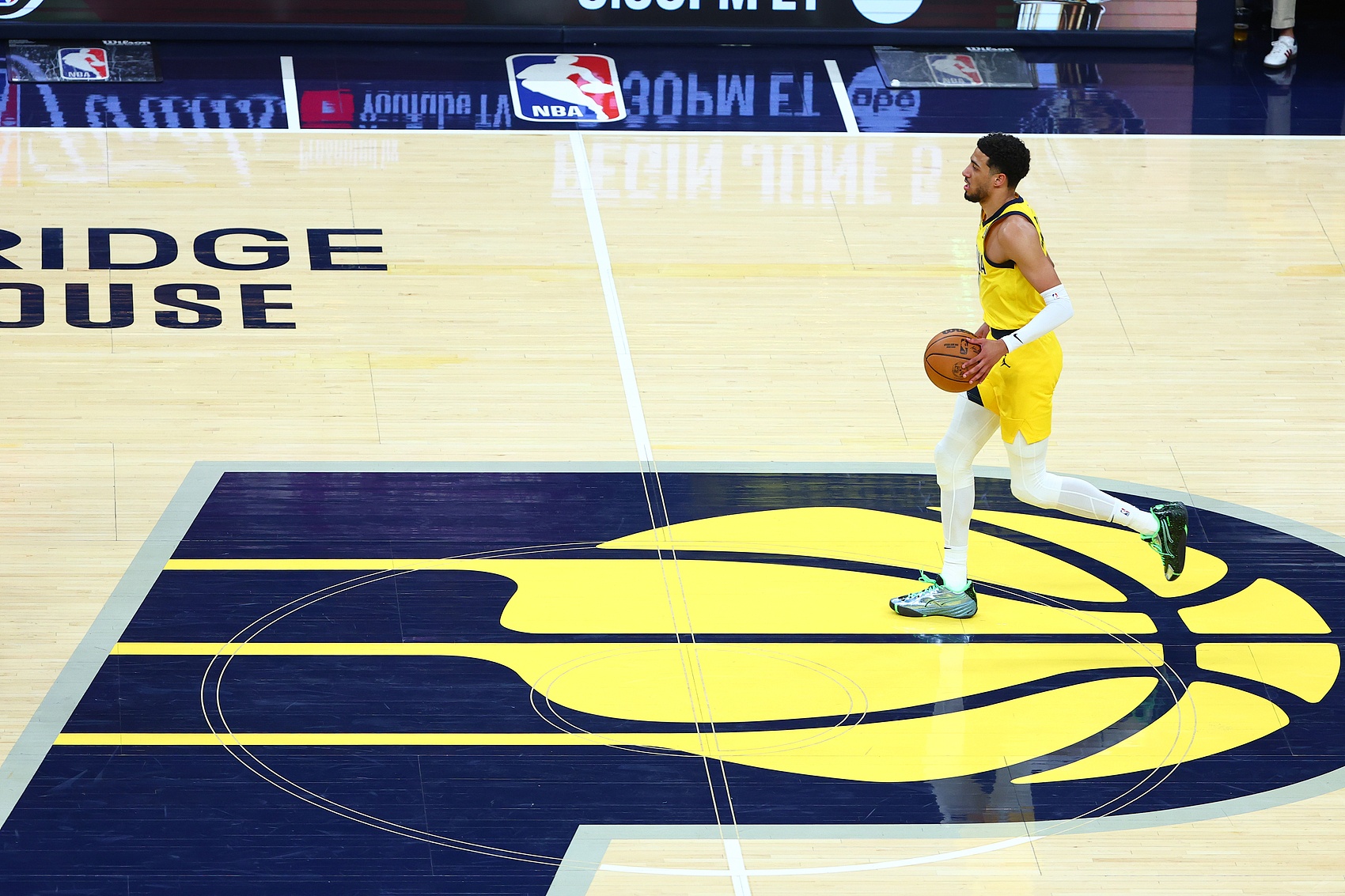 哈利伯頓：喜歡被人看低的感覺(jué) 我們大家都憋著(zhù)勁&拼盡全力