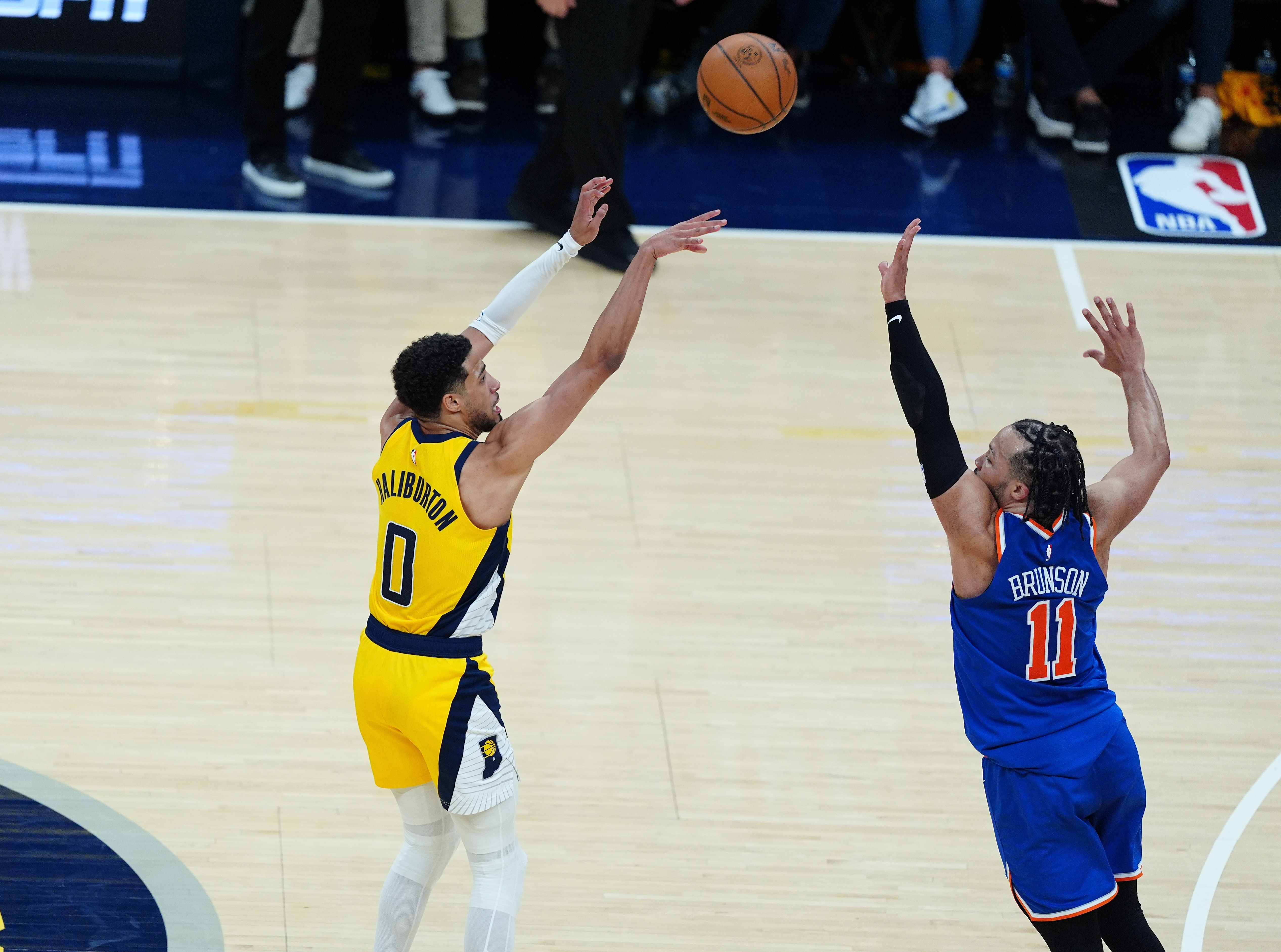 NBA彩經(jīng)：步行者力克尼克斯主場(chǎng)取勝晉級殺入總決賽