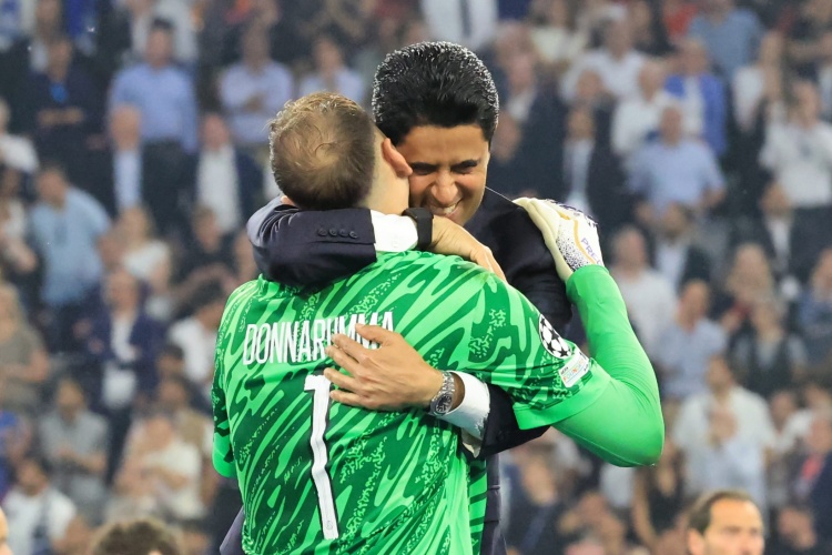 重回意甲？意媒：那不勒斯打算引進(jìn)多納魯馬，梅雷特可能去AC米蘭