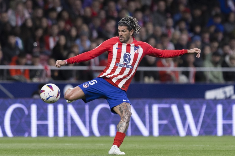 記者：德保羅轉會(huì )國米消息不實(shí)，他不會(huì )在今夏離開(kāi)馬競