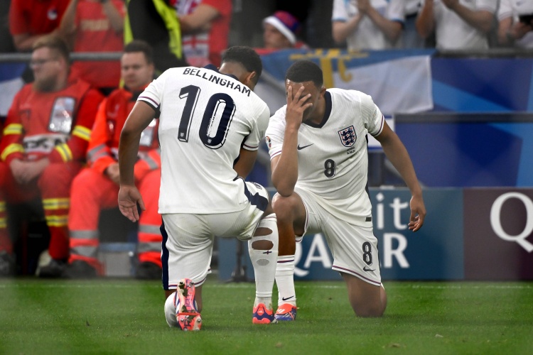 阿斯：皇馬一直與阿諾德接觸，但貝林厄姆與他的友誼發(fā)揮了作用