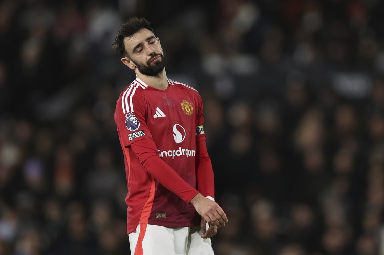 1億鎊！TBR：新月延長(cháng)時(shí)間讓B費做決定，正準備一份破紀錄的報價(jià)