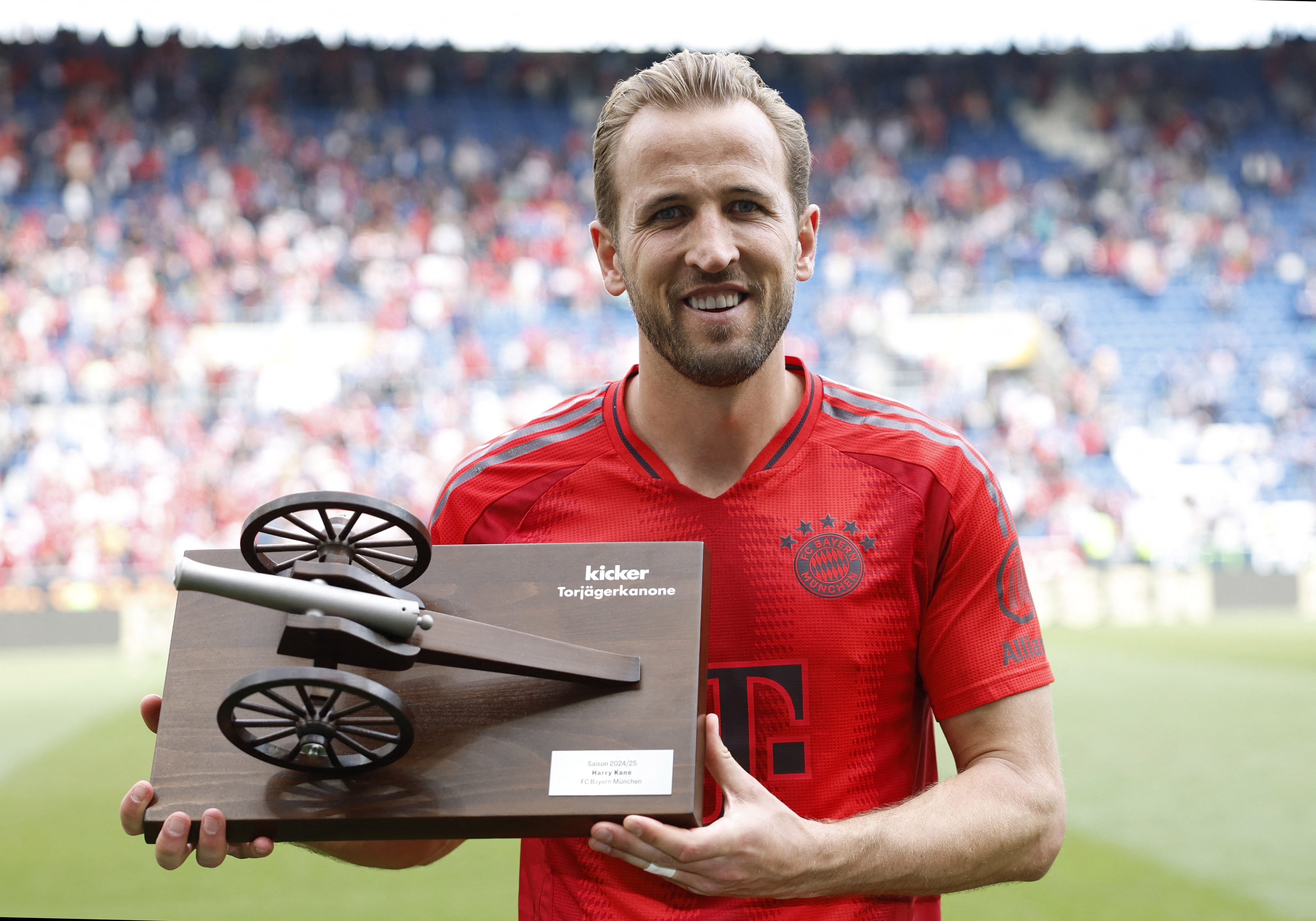 列儂：若凱恩在熱刺退役是錦上添花，他從始至終都是熱刺的孩子