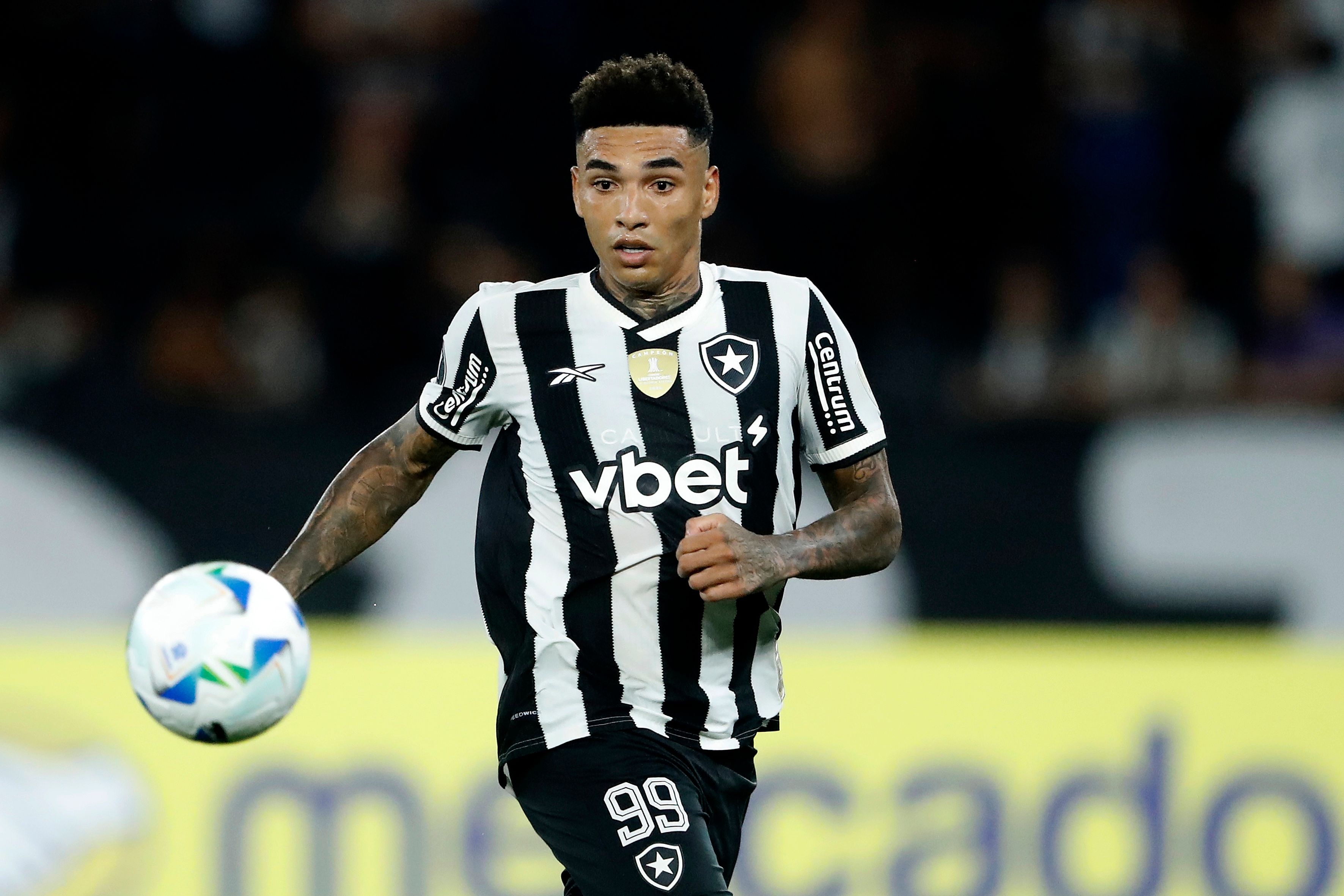 DO：諾丁漢森林接近與博塔弗戈達協(xié)議，簽下伊戈爾-熱蘇斯等三人