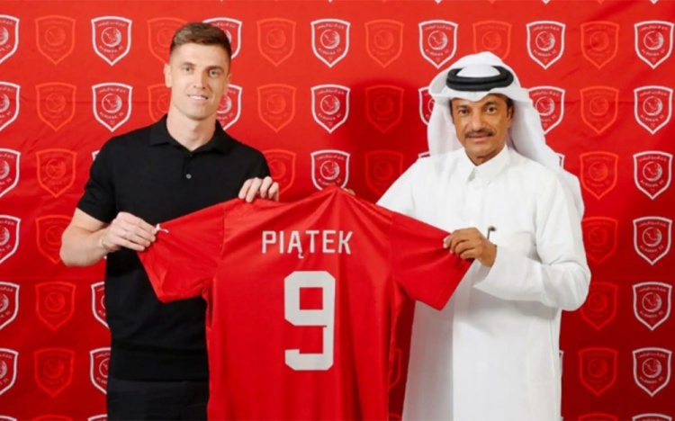 官方：29歲皮亞特克正式加盟卡塔爾球隊杜海勒，穿9號球衣