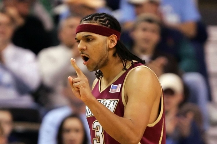 鐵林：大學(xué)見(jiàn)過(guò)的最強球員是杜德利 他那時(shí)留著(zhù)長(cháng)發(fā) 總能打爆我們