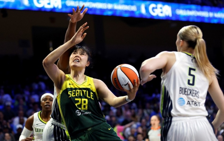 周二競彩籃球焦點(diǎn)：飛翼舉步維艱 風(fēng)暴盼望止頹