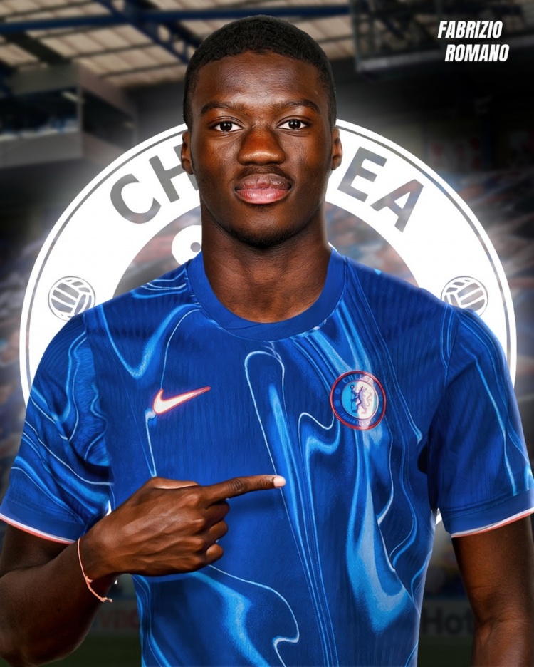 左手倒右手??隊報：切爾西幾小時(shí)后官宣斯特拉斯堡后衛薩爾