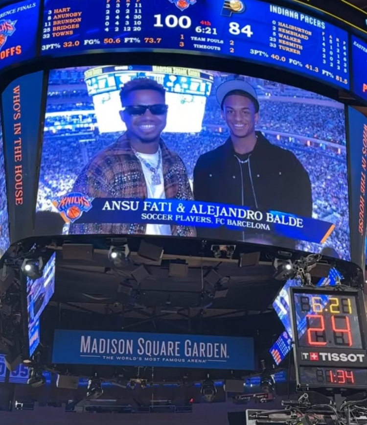 享受假期??法蒂、巴爾德現場(chǎng)觀(guān)看NBA季后賽