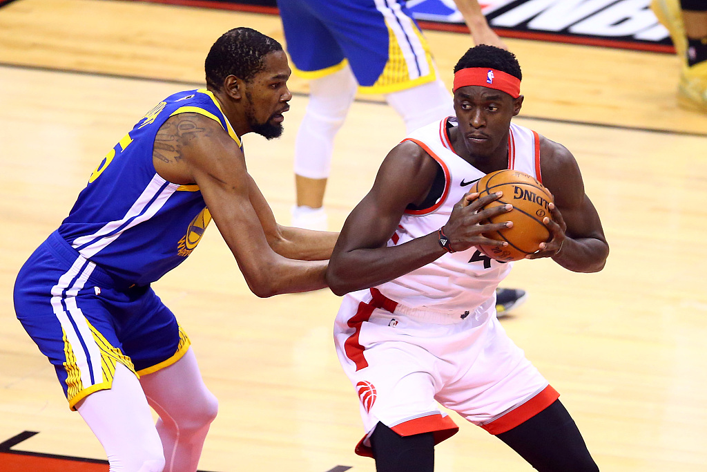 時(shí)隔六年！西亞卡姆上次總決賽場(chǎng)均19.8分7.5板3.7助 命中率50.5%