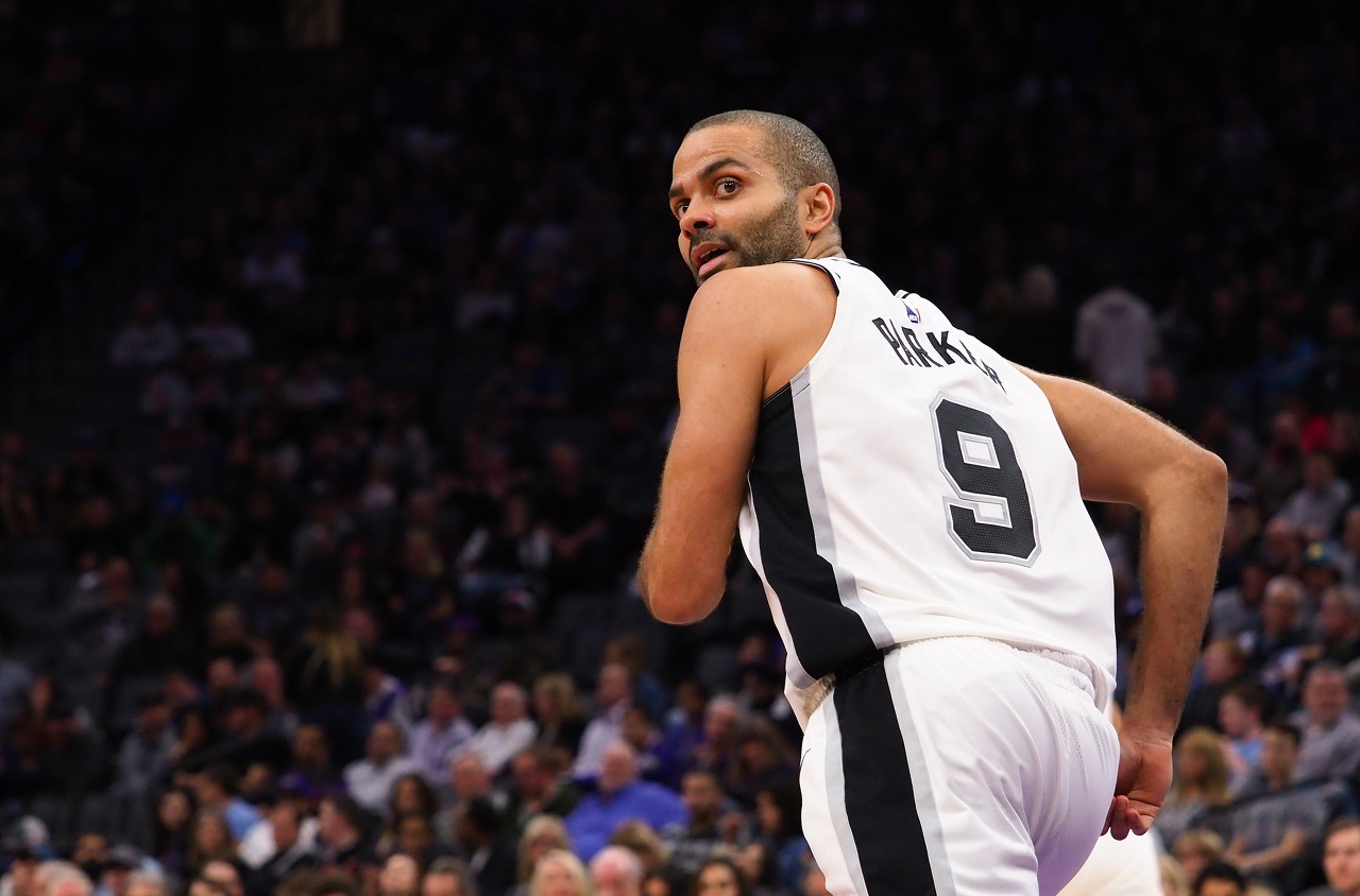 曾2-0領(lǐng)先！武圣：12年被雷霆連扳4場(chǎng)全都怪帕克 他不傳球