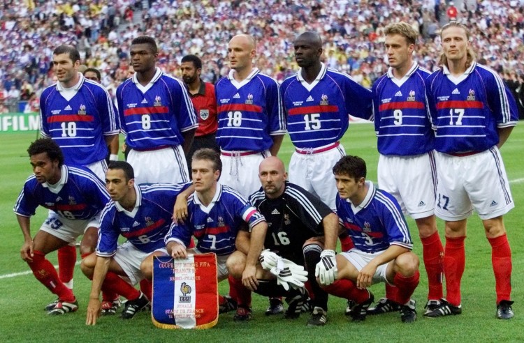 德尚：齊達內有興趣執教法國 他是自然而合理人選 不需要我的建議