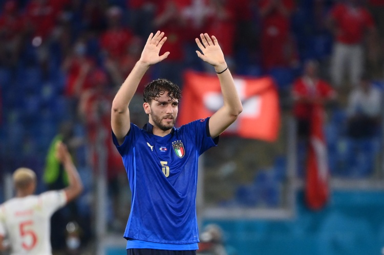 官方：洛卡特利訓練中右腳踝扭傷，退出本期國家隊&將返回尤文