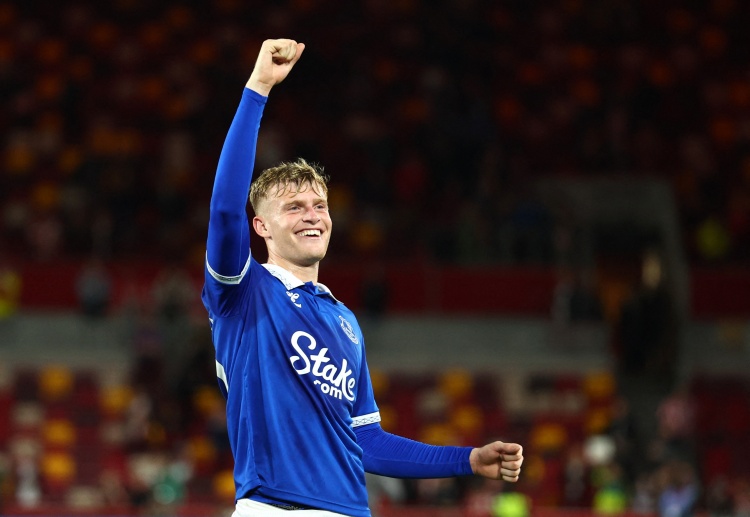 郵報：埃弗頓已表示今夏不會(huì )出售布蘭斯維特 莫耶斯想留住球員