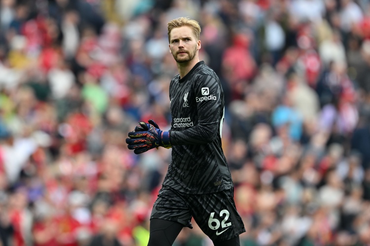 TA：凱萊赫的初始轉會(huì )費為1250萬(wàn)鎊，總價(jià)1800萬(wàn)鎊