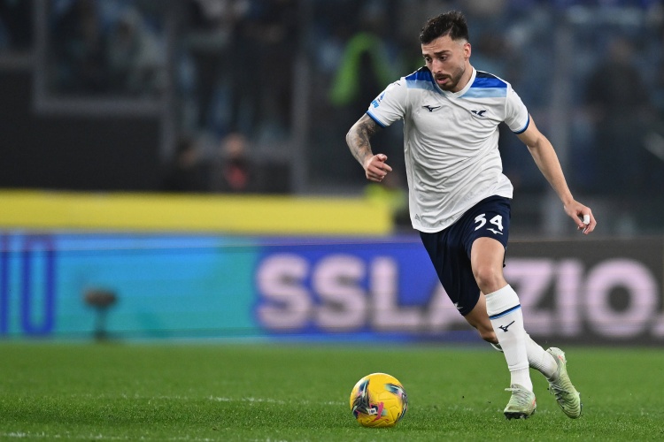 阿斯報：巴黎預計4000萬(wàn)歐買(mǎi)拉齊奧后衛吉拉，皇馬有50%二轉分成