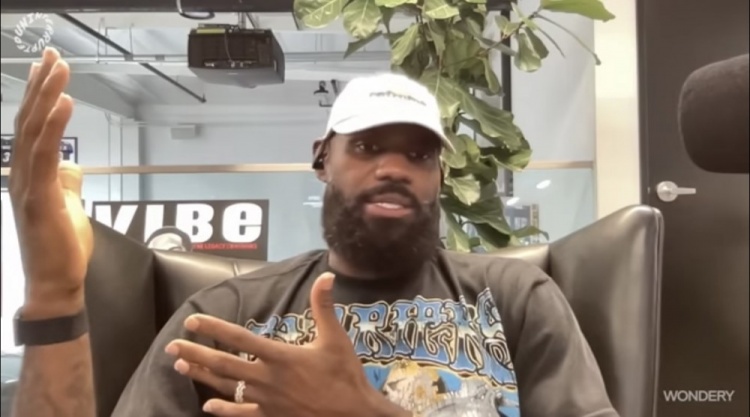 詹姆斯：卡魯索是我最喜歡的隊友之一 他是終極版的瑞士軍刀??