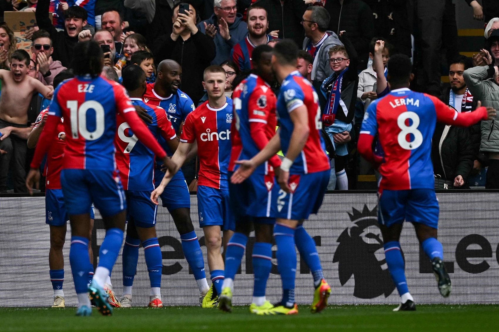 郵報：水晶宮大股東欲出售股份，以避免球隊被排除在歐戰賽事之外