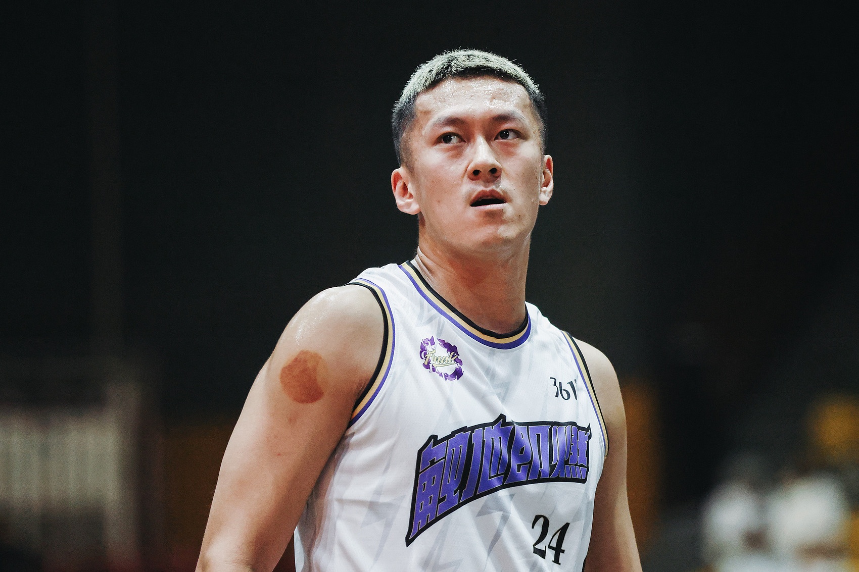 楊政：選秀的事兒我沒(méi)錯 被罵是我無(wú)法改變的事情