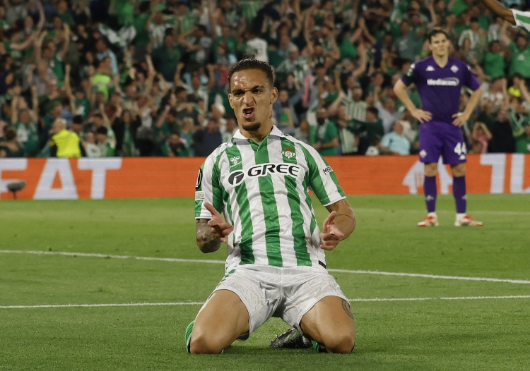 與滕哈赫再聚？郵報：勒沃庫森是關(guān)注安東尼的球隊之一