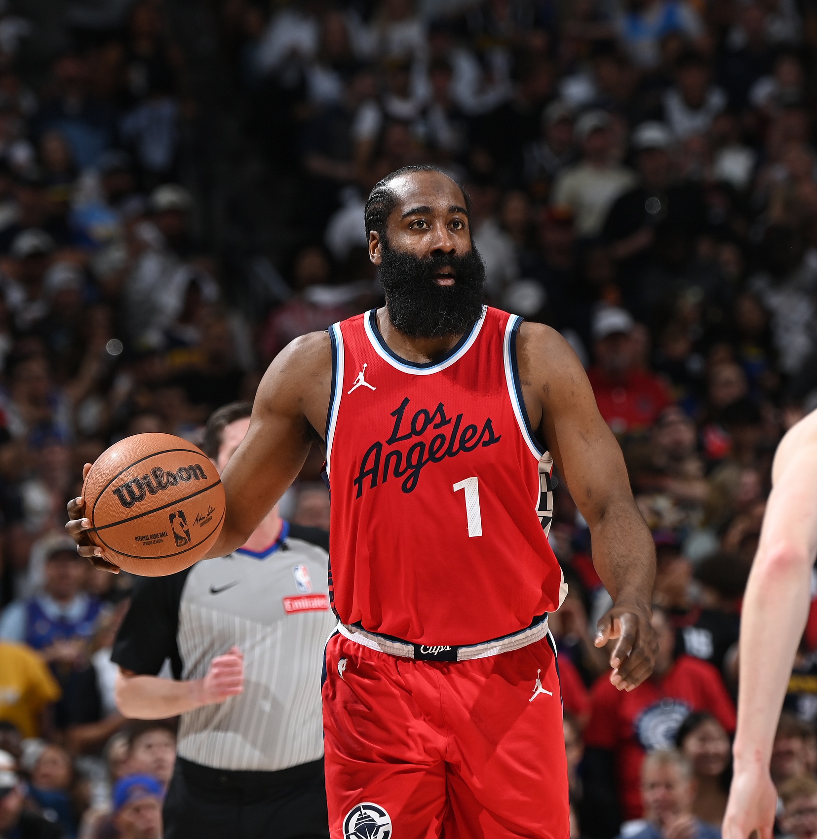 名記：哈登傾向于不執行3635萬(wàn)球員選項 他和快船均有意繼續合作