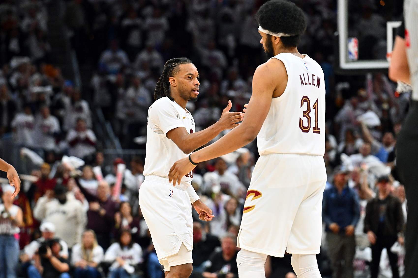 東部第1次輪出局??美記：騎士還會(huì )磨合&不會(huì )拆隊 除非報價(jià)很高