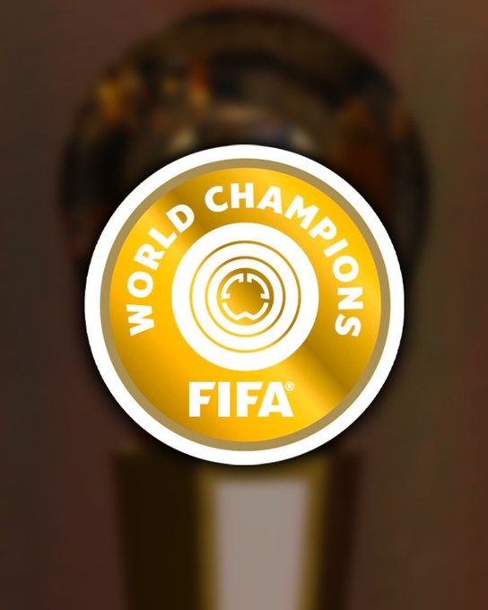 羅馬諾曝光世俱杯冠軍徽章，冠軍球隊將在球衣上佩戴此徽章四年